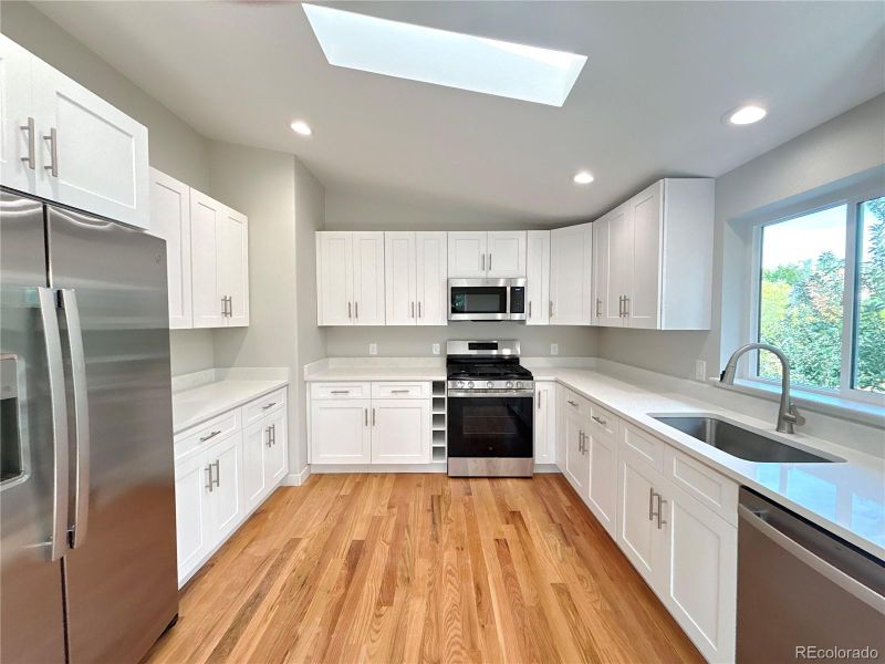 5792 S Quemoy Cir, Centennial, CO 80015