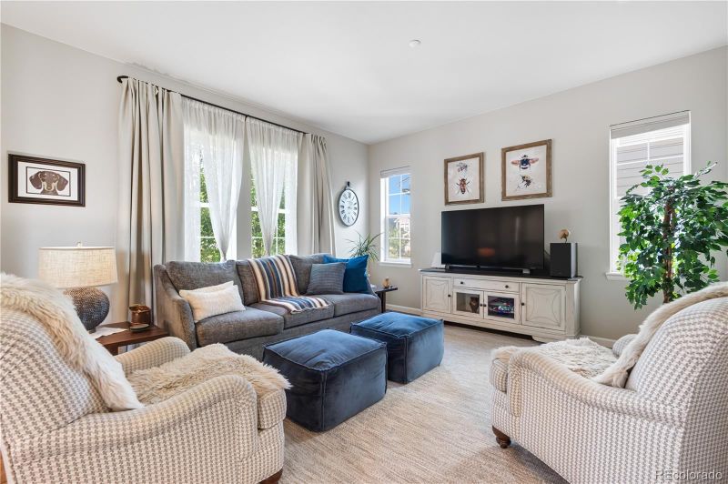 10074 Flower St, Broomfield, CO 80021