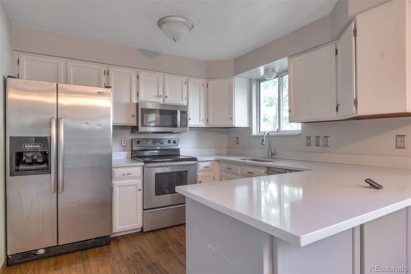 5171 S Quintero St, Centennial, CO 80015