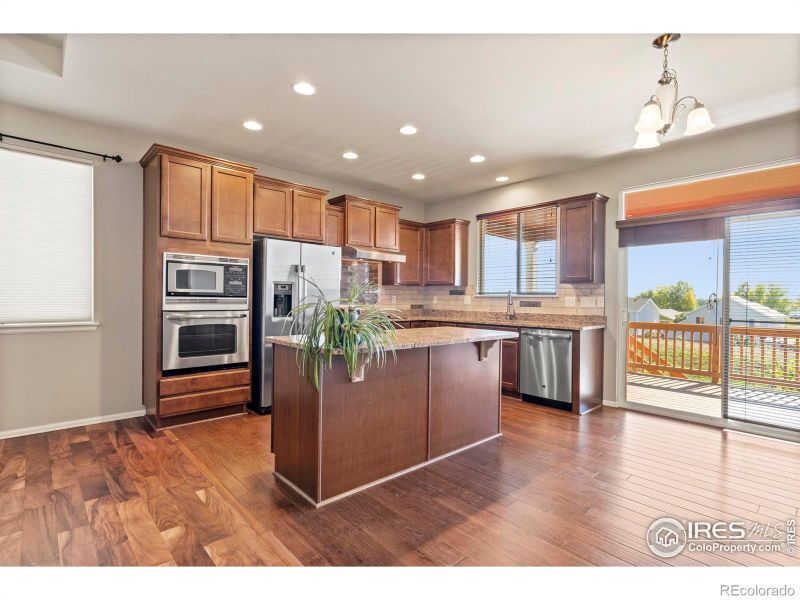 902 Campfire Dr, Fort Collins, CO 80524