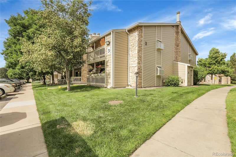 8225 Fairmount Dr #102-3, Denver, CO 80247