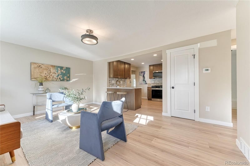 860 N Zenobia St, Denver, CO 80204