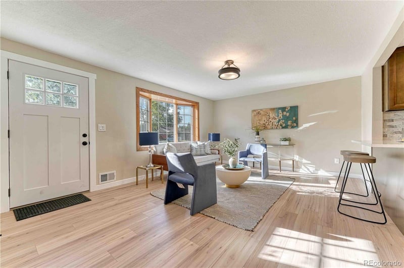 860 N Zenobia St, Denver, CO 80204