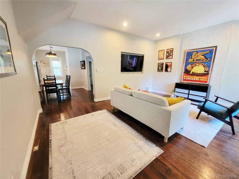 424 N Clarkson St, Denver, CO 80218