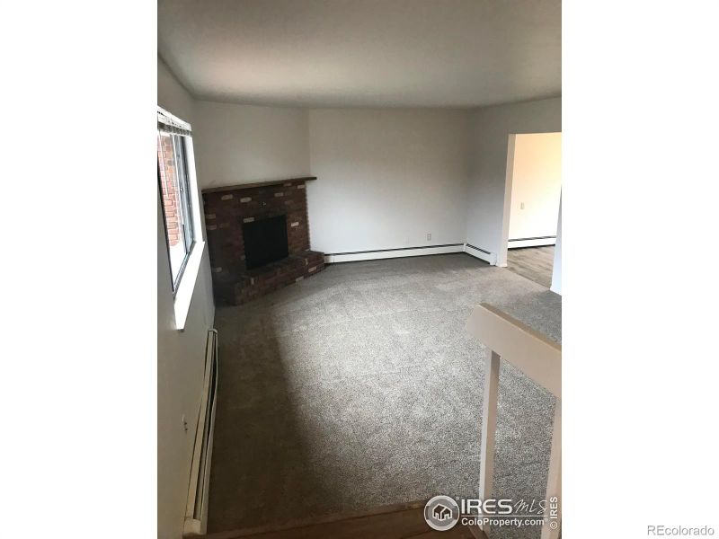 1463 Caddoa Dr, Loveland, CO 80538