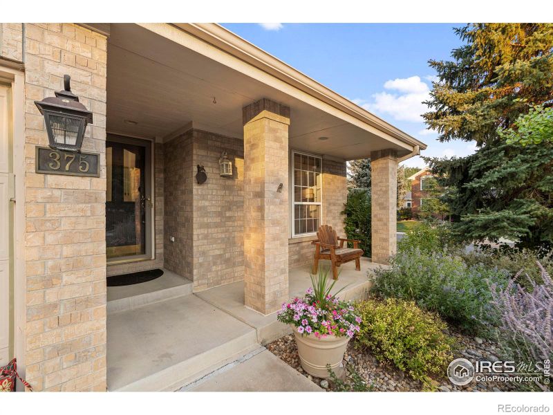 375 Pika Point, Lafayette, CO 80026