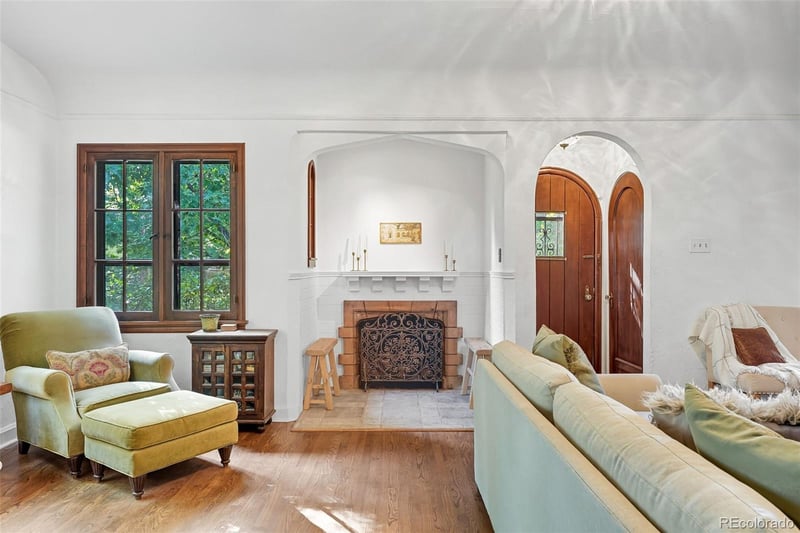1750 Jasmine St, Denver, CO 80220