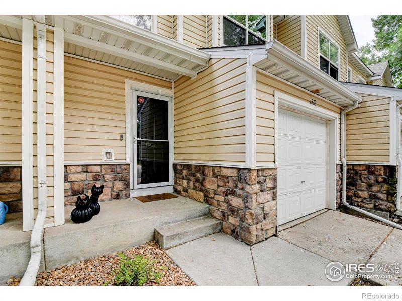 1532 Oak Creek Dr, Loveland, CO 80538