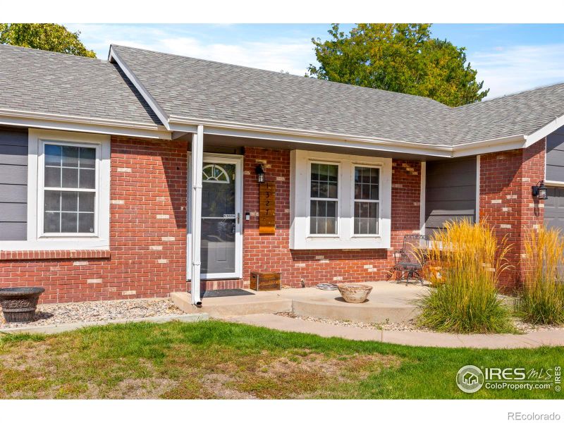 1327 Silver Leaf Dr, Loveland, CO 80538