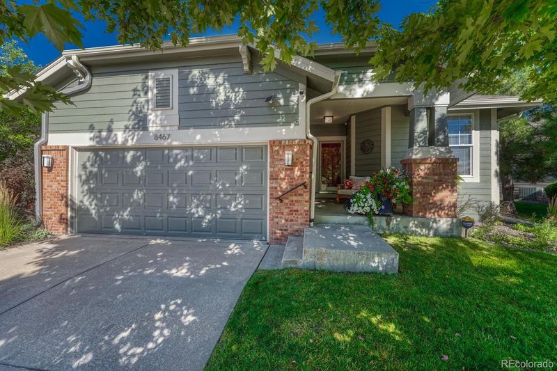8467 Brambleridge Dr, Castle Pines, CO 80108