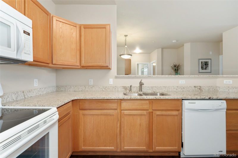8083 W 51st Pl #204, Arvada, CO 80002
