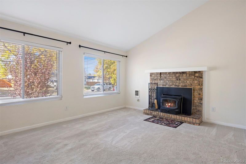 1006 S Waco Way, Aurora, CO 80017
