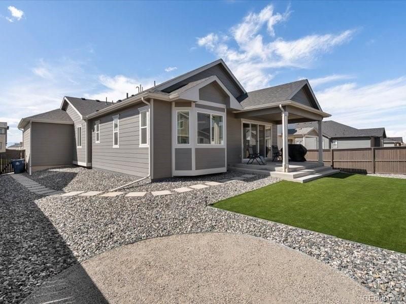 9784 Ceylon St, Commerce City, CO 80022