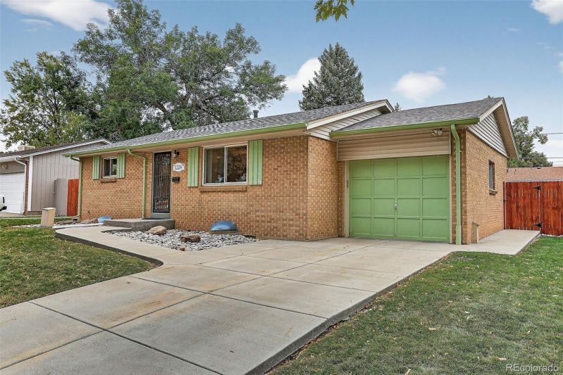 12204 E Dakota Ave, Aurora, CO 80012