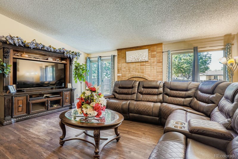 1067 S Joplin Way, Aurora, CO 80017