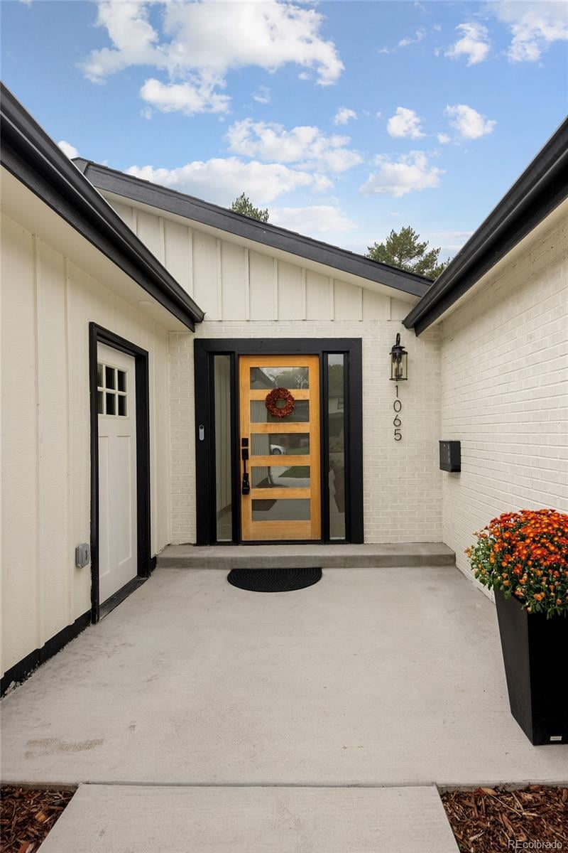 1065 Locust St, Denver, CO 80220
