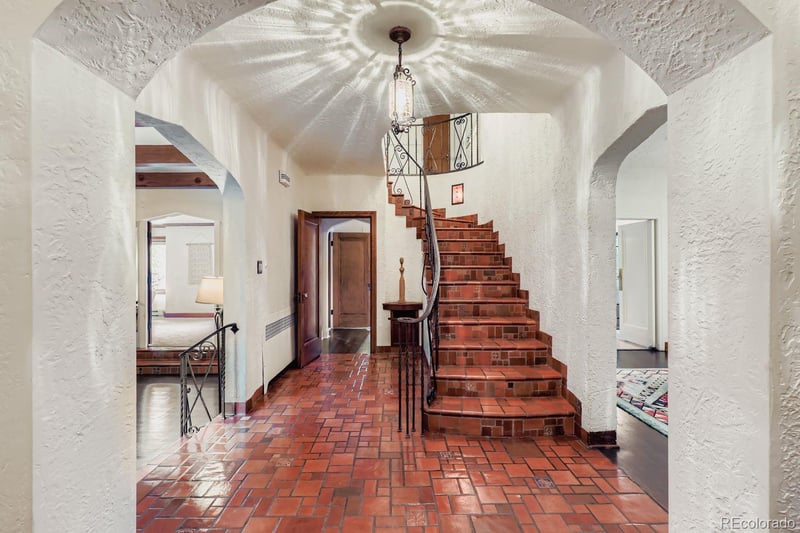 1795 N Monaco Pw, Denver, CO 80220