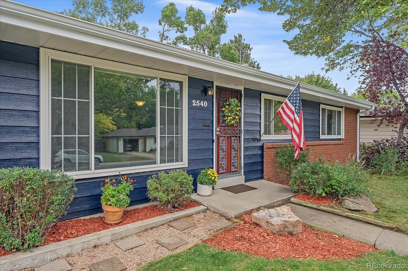 2540 S Cherry St, Denver, CO 80222