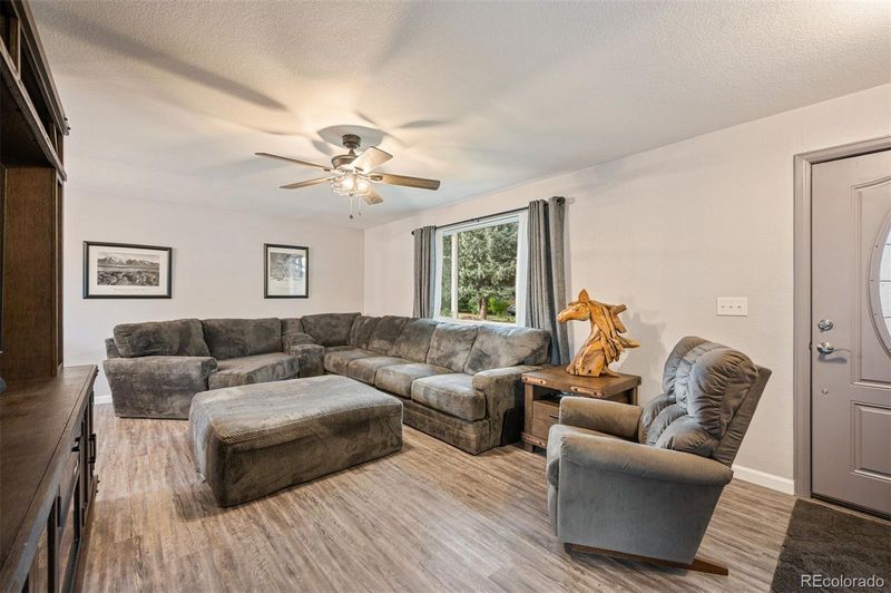9934 W Caley Ave, Littleton, CO 80123