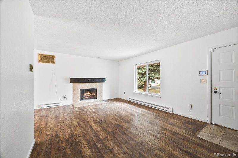 3632 S Mobile Way, Aurora, CO 80013