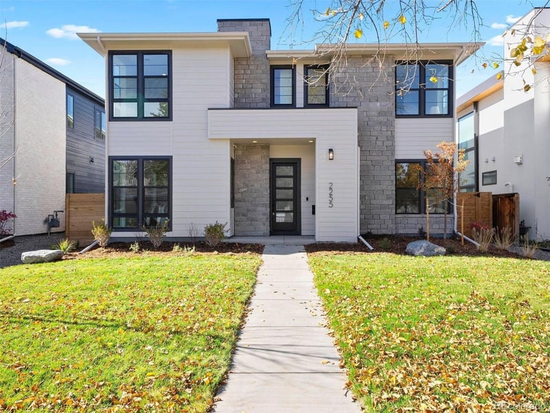 2255 S Monroe St, Denver, CO 80210
