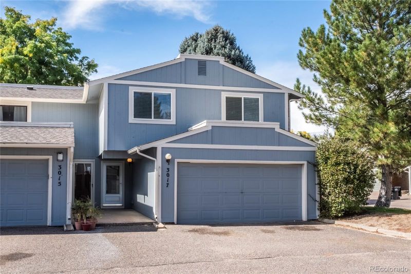 3017 S Macon Cir, Aurora, CO 80014