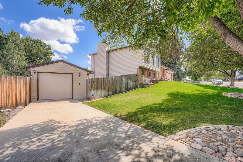1462 S Norfolk St, Aurora, CO 80017