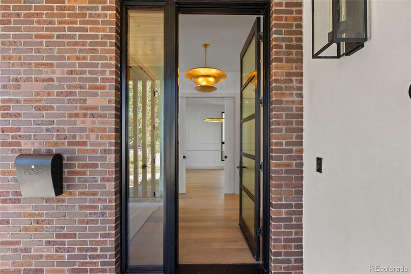1879 S Franklin St, Denver, CO 80210