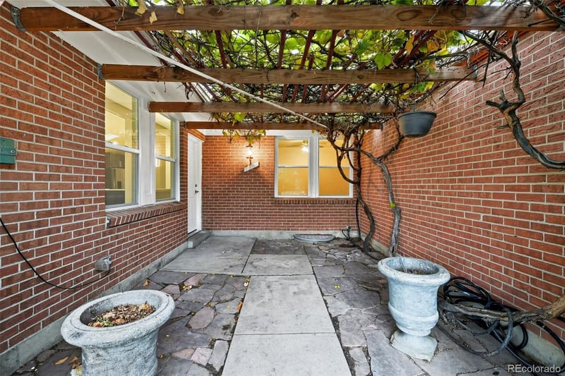 12301 Elmendorf Pl, Denver, CO 80239
