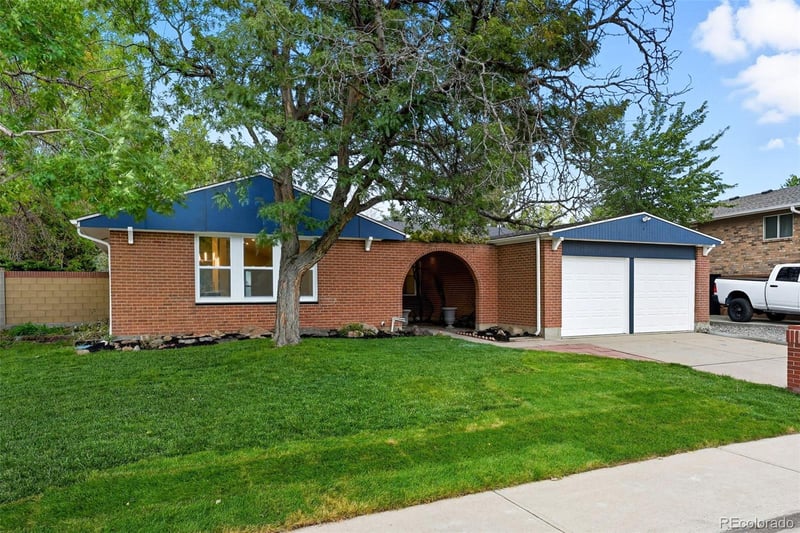 12301 Elmendorf Pl, Denver, CO 80239