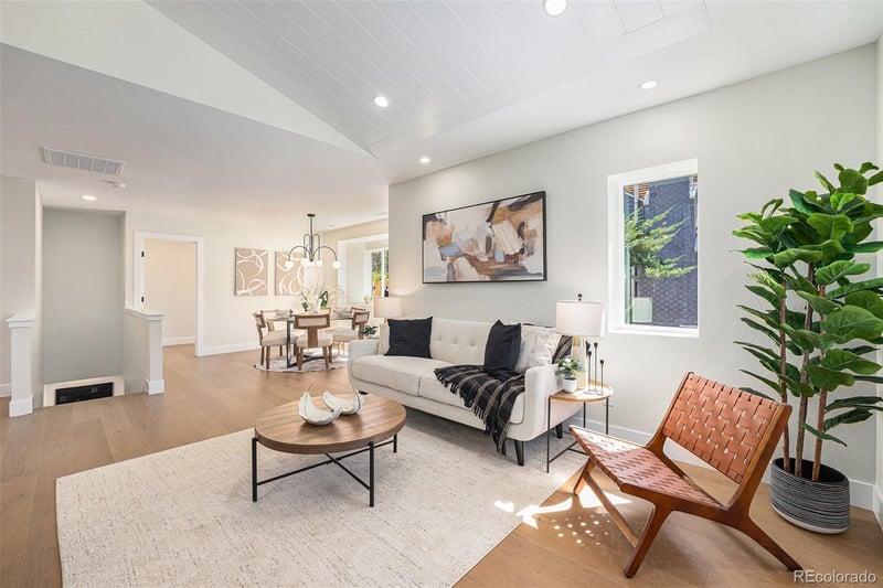 2850 Leyden St, Denver, CO 80207