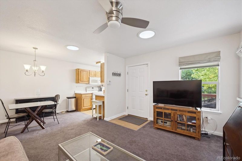 2079 W Vassar Ave, Englewood, CO 80110