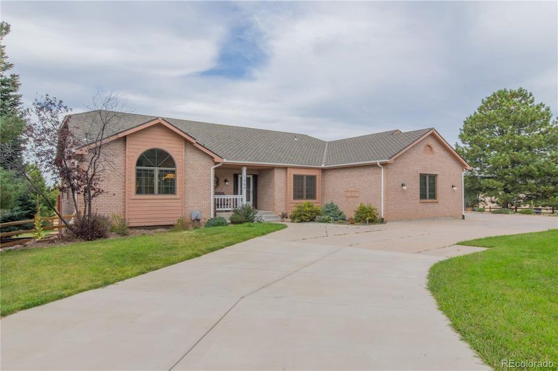 1660 Old Antlers Way, Monument, CO 80132