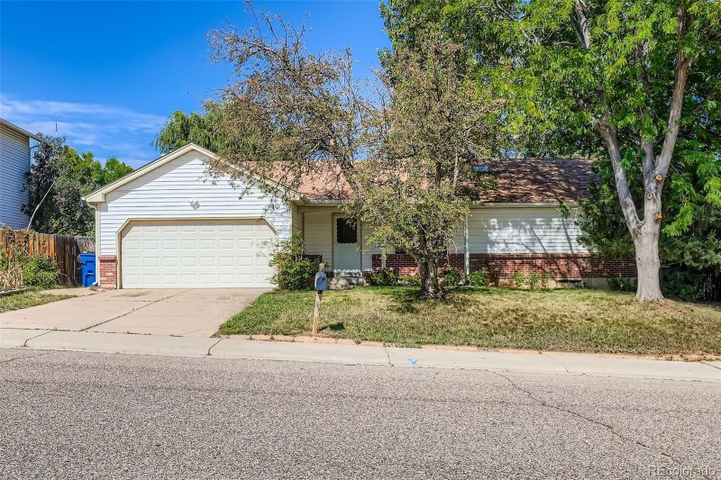 10279 W Walker Ave, Littleton, CO 80127
