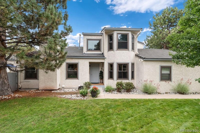1669 S Rosemary St, Denver, CO 80231