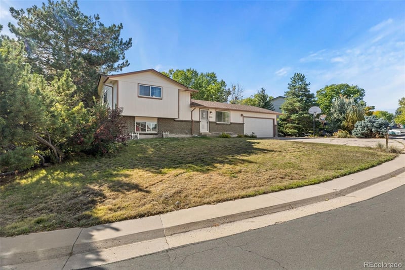 250 Jupiter Dr, Littleton, CO 80124