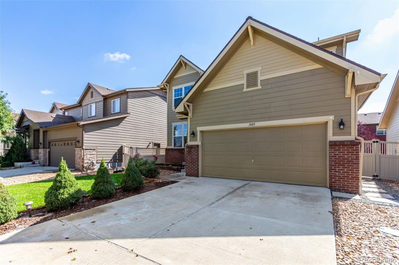 1405 Rustic Dr, Longmont, CO 80504