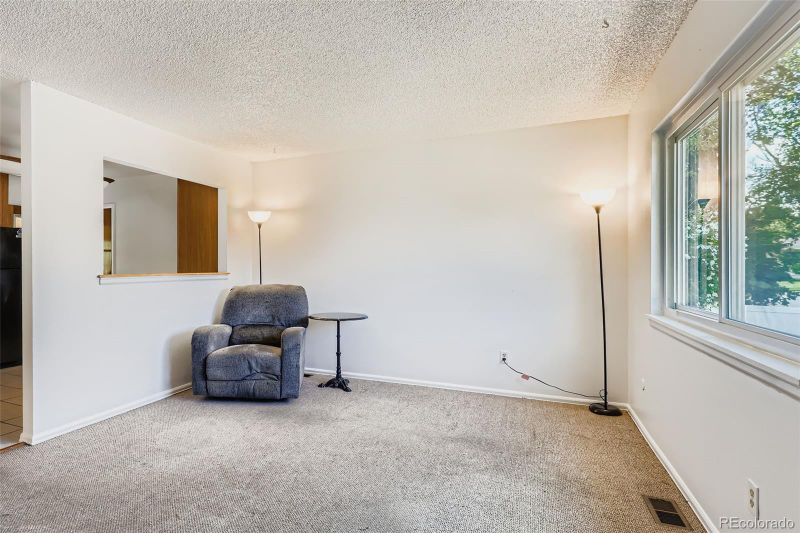 822 S Macon Way, Aurora, CO 80012