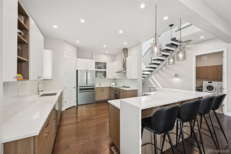 6055 W Keene Ave, Lakewood, CO 80235