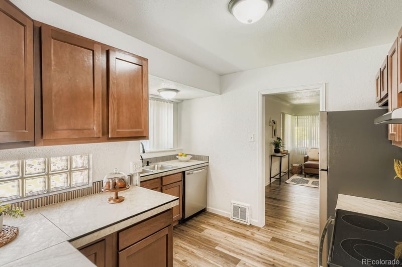 3670 Magnolia St, Denver, CO 80207