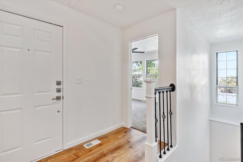 6566 S Yukon Way, Littleton, CO 80123