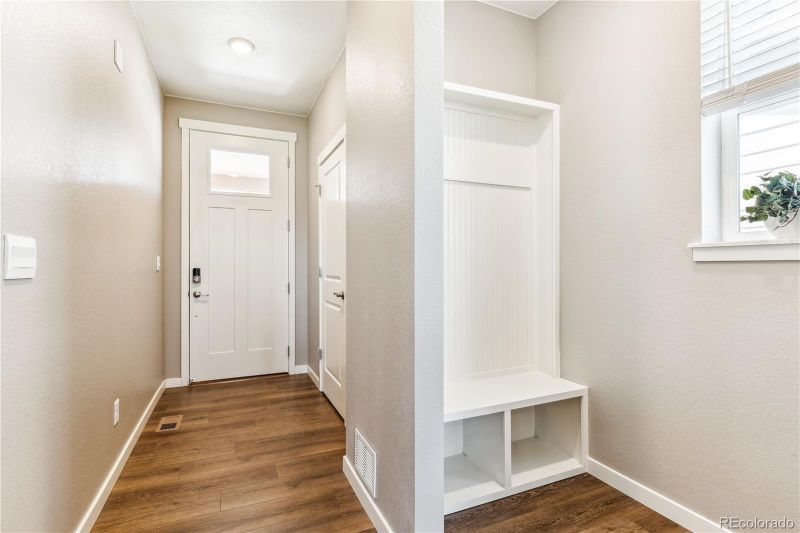 4880 Lynxes Way, Johnstown, CO 80534