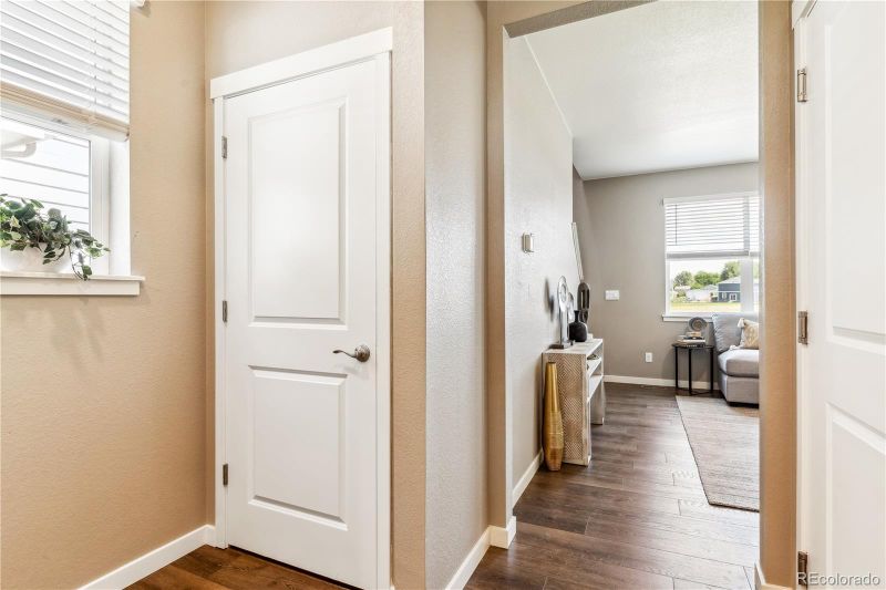 4880 Lynxes Way, Johnstown, CO 80534
