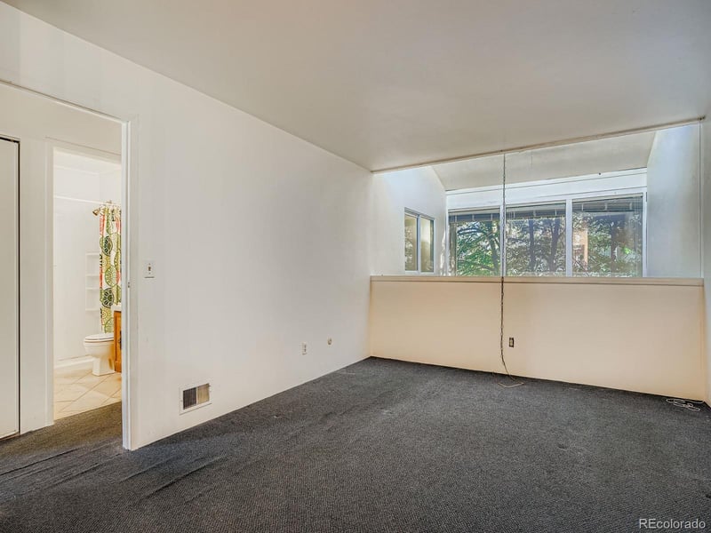 1050 S Monaco Pw #88, Denver, CO 80224