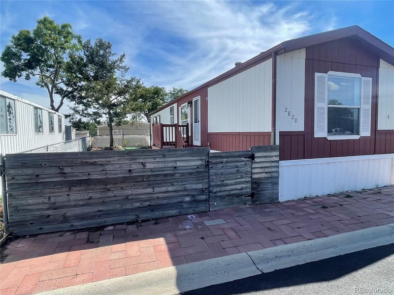 2820 Cascade Dr Lot 9, Denver, CO 80260