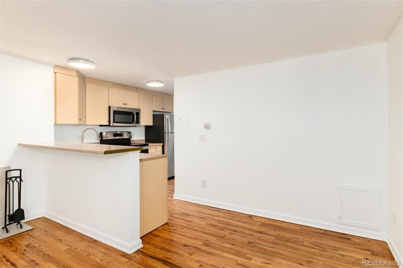 336 N Grant St #303, Denver, CO 80203