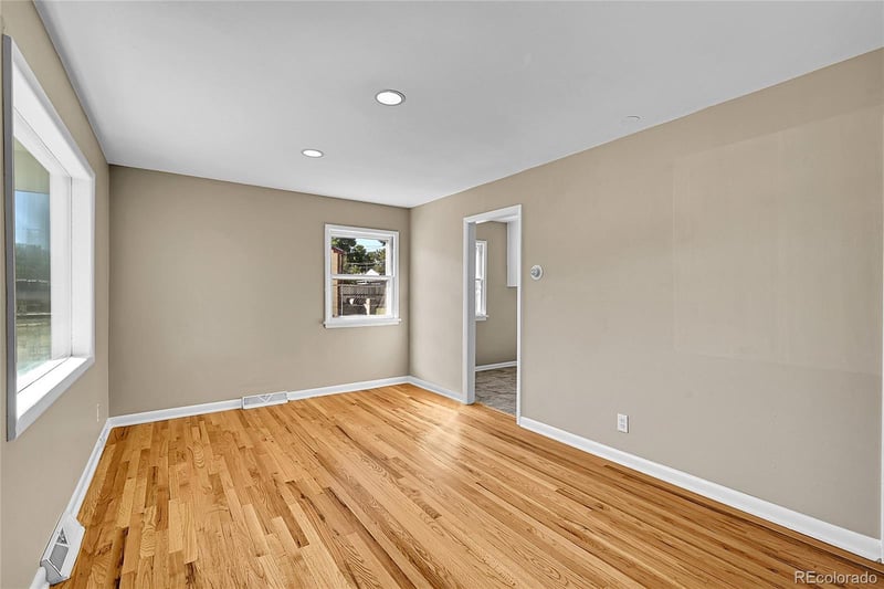 2605 S Knox Ct, Denver, CO 80219