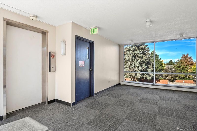 2231 S Vaughn Way #301B, Aurora, CO 80014
