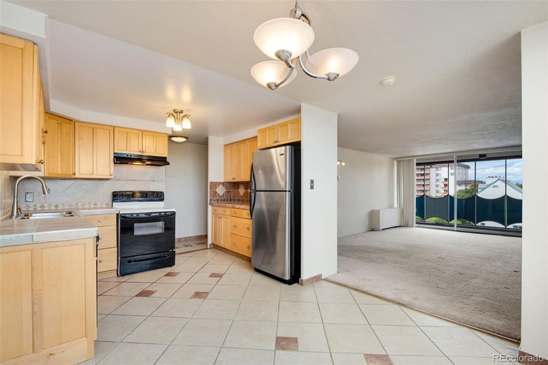 1155 N Ash St #707, Denver, CO 80220