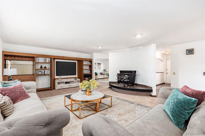 6376 Lamar Pl, Arvada, CO 80003
